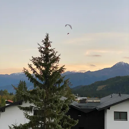Cristina - Suedbalkon Mit Bergblick Apartmán Seefeld in Tirol