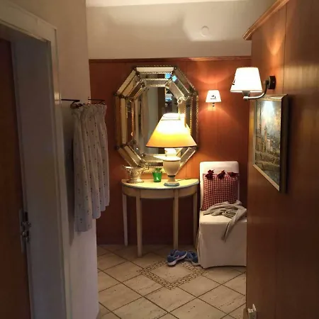 Cristina - Suedbalkon Mit Bergblick Apartmán Seefeld in Tirol