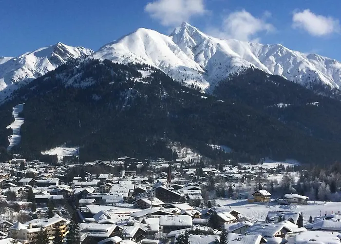 Cristina - Suedbalkon Mit Bergblick Appartement
